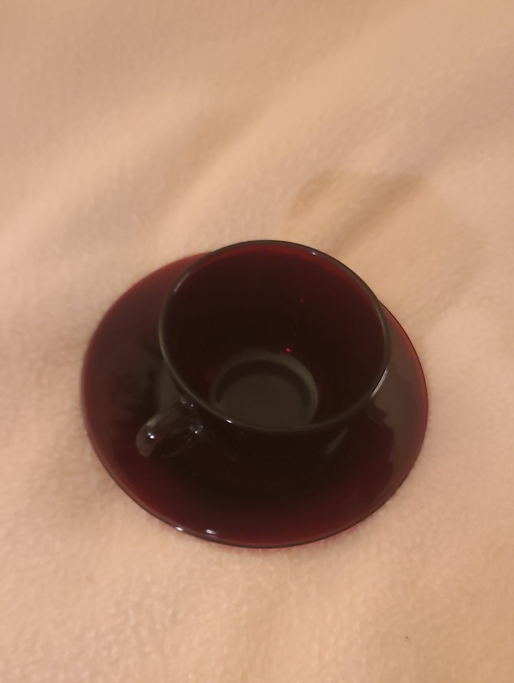 Elegant Deep Red Glass Teacup with Saucer - Home Accent